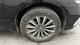 Used 2021 Maruti Suzuki Ciaz Alpha Petrol Petrol Manual tyres RIGHT FRONT TYRE RIM VIEW