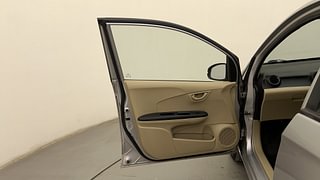 Used 2015 Honda Amaze [2013-2016] 1.2 S i-VTEC Petrol Manual interior LEFT FRONT DOOR OPEN VIEW