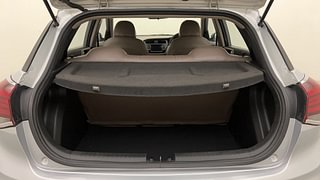 Used 2020 Hyundai Elite i20 [2018-2020] Sportz Plus 1.2 Petrol Manual interior DICKY INSIDE VIEW