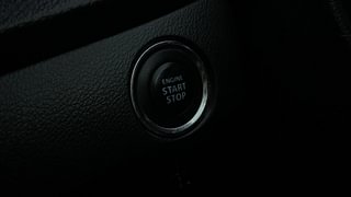 Used 2018 Maruti Suzuki Baleno [2015-2019] Alpha AT Petrol Petrol Automatic top_features Keyless start
