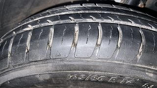 Used 2023 Maruti Suzuki Swift VXI Petrol Manual tyres RIGHT FRONT TYRE TREAD VIEW