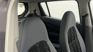 Used 2014 Maruti Suzuki Alto 800 Lxi CNG Petrol+cng Manual top_features Headrests