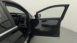 Used 2020 Tata Altroz XZ 1.2 Petrol Manual interior RIGHT FRONT DOOR OPEN VIEW