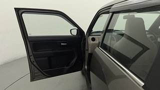 Used 2022 Maruti Suzuki Wagon R 1.0 VXI CNG Petrol+cng Manual interior LEFT FRONT DOOR OPEN VIEW