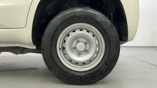 Used 2018 Mahindra TUV300 [2015-2020] T4 Plus Diesel Manual tyres LEFT REAR TYRE RIM VIEW