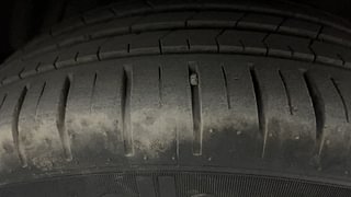 Used 2021 Maruti Suzuki Ciaz Alpha AT Petrol Petrol Automatic tyres LEFT FRONT TYRE TREAD VIEW