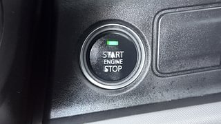 Used 2020 Tata Altroz XZ 1.2 Petrol Manual top_features Keyless start