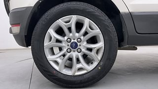 Used 2014 Ford EcoSport Titanium 1.5 TDCi (Opt) Diesel Manual tyres RIGHT REAR TYRE RIM VIEW