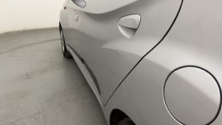 Used 2015 Hyundai Eon [2011-2018] Sportz Petrol Manual dents MINOR SCRATCH