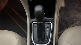 Used 2021 Maruti Suzuki Ciaz Alpha AT Petrol Petrol Automatic interior GEAR  KNOB VIEW