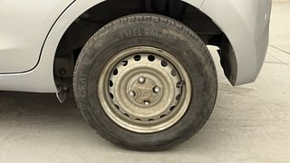 Used 2019 Hyundai New Santro 1.1 Magna AMT Petrol Automatic tyres LEFT REAR TYRE RIM VIEW