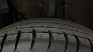 Used 2016 Datsun GO [2014-2019] T Petrol Manual tyres LEFT FRONT TYRE TREAD VIEW