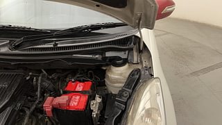 Used 2013 Maruti Suzuki Swift [2011-2017] ZXi Petrol Manual engine ENGINE LEFT SIDE HINGE & APRON VIEW