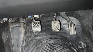 Used 2020 Maruti Suzuki S-Cross [2017-2020] Zeta 1.3 Diesel Manual interior PEDALS VIEW