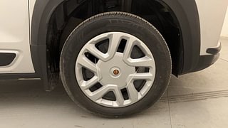 Used 2022 Renault Kiger RXT AMT Petrol Automatic tyres RIGHT FRONT TYRE RIM VIEW