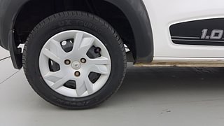 Used 2023 Renault Kwid 1.0 RXT SCE Petrol Manual tyres RIGHT REAR TYRE RIM VIEW