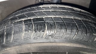 Used 2016 Hyundai Grand i10 Sportz 1.2 Kappa VTVT Petrol Manual tyres RIGHT FRONT TYRE TREAD VIEW