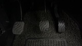 Used 2016 Renault Kwid [2015-2019] RXT Petrol Manual interior PEDALS VIEW