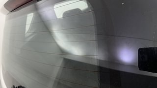 Used 2016 Ford EcoSport [2015-2017] Titanium 1.5L Ti-VCT Petrol Manual top_features Rear defogger