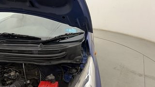 Used 2013 Hyundai Eon [2011-2018] Era + Petrol Manual engine ENGINE LEFT SIDE HINGE & APRON VIEW