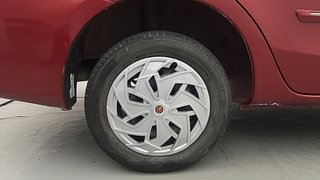 Used 2011 Toyota Etios [2010-2017] G Petrol Manual tyres RIGHT REAR TYRE RIM VIEW