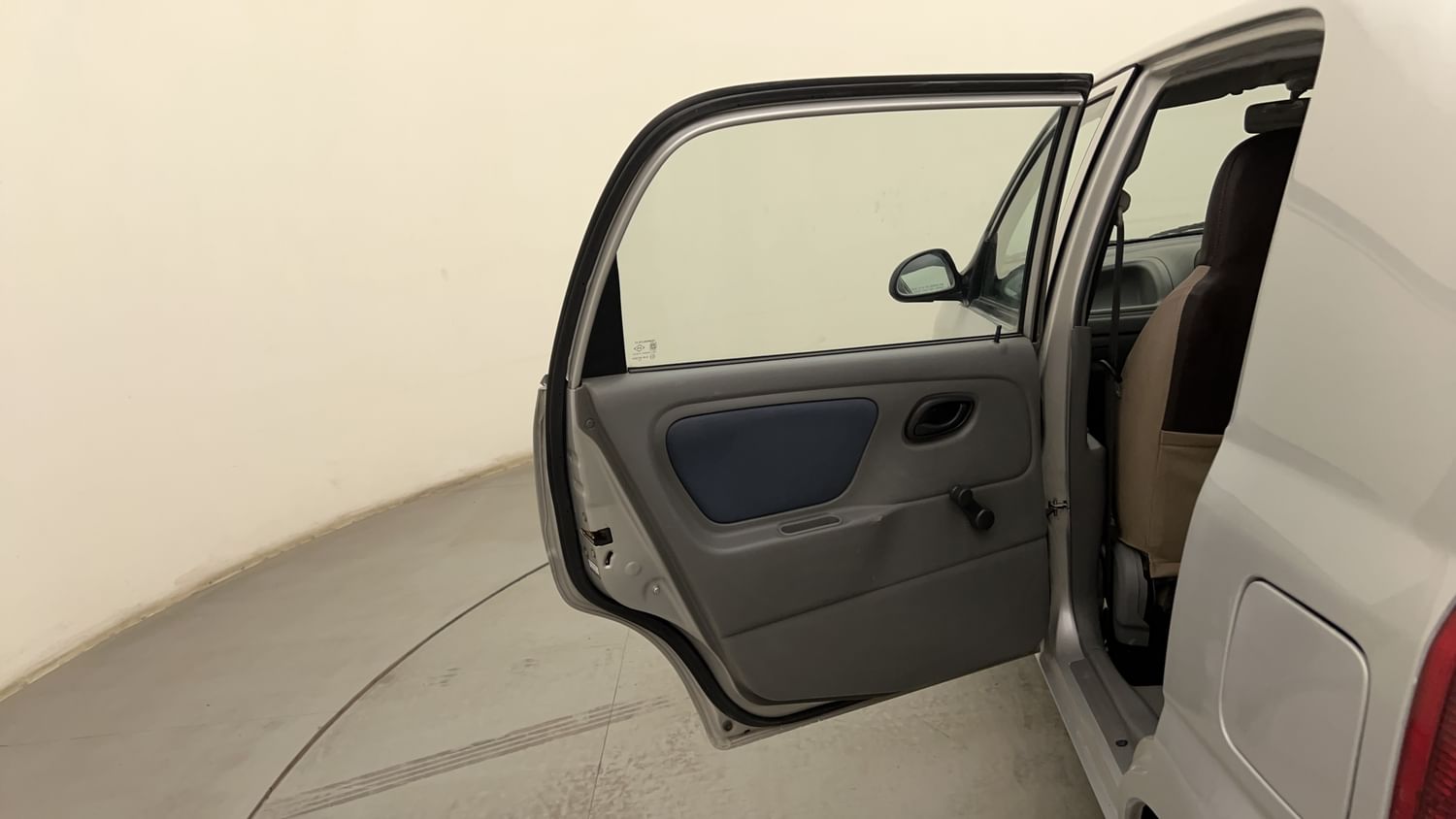 New Maruti Suzuki Alto K10 interior LEFT REAR DOOR OPEN VIEW