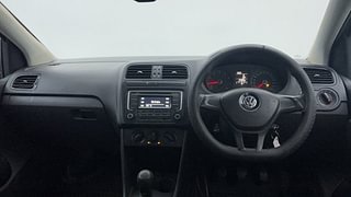Used 2016 Volkswagen Polo [2015-2019] Comfortline 1.2L (P) Petrol Manual interior DASHBOARD VIEW