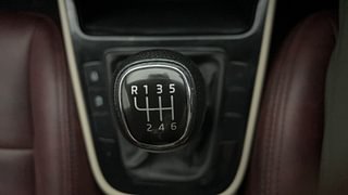 Used 2022 Skoda Slavia Ambition 1.0L TSI MT Petrol Manual interior GEAR  KNOB VIEW