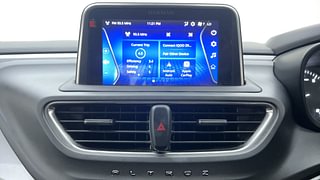 Used 2022 Tata Altroz XZ 1.2 Petrol Manual top_features Touch screen infotainment system