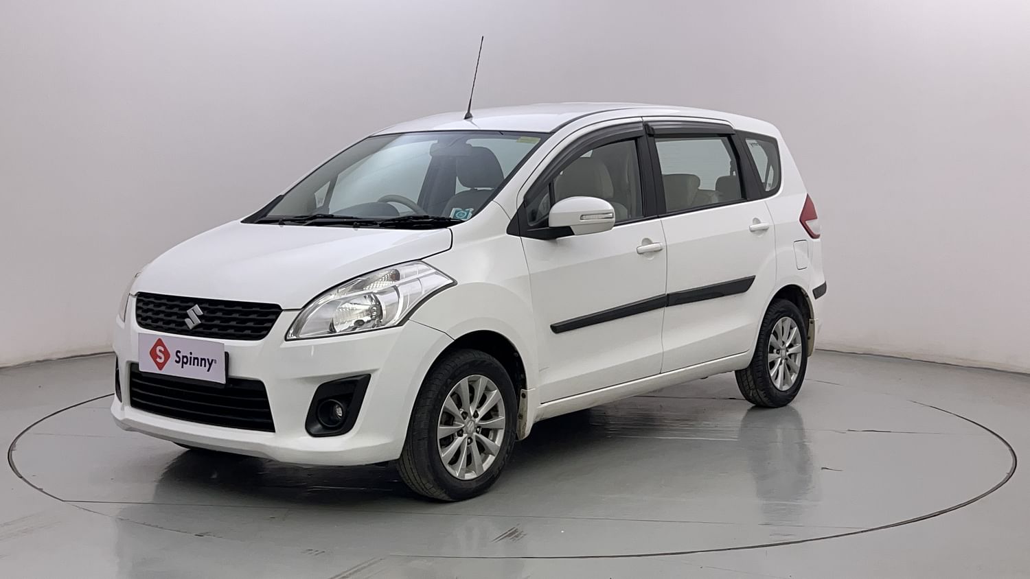 LEFT FRONT CORNER VIEW