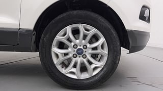 Used 2016 Ford EcoSport [2015-2017] Titanium 1.5L Ti-VCT Petrol Manual tyres RIGHT FRONT TYRE RIM VIEW