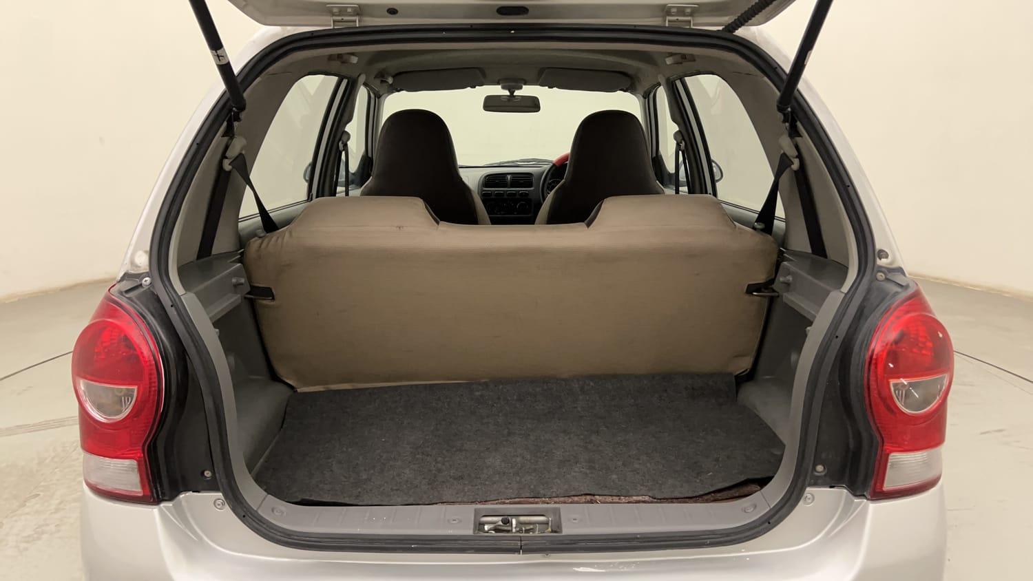 New Maruti Suzuki Alto K10 interior DICKY INSIDE VIEW