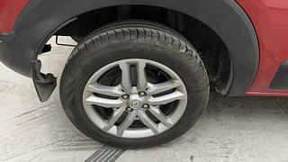 Used 2020 Renault Triber RXZ Petrol Manual tyres RIGHT REAR TYRE RIM VIEW