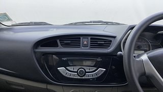 Used 2019 Maruti Suzuki Alto K10 [2014-2019] VXI AMT (O) Petrol Automatic top_features Integrated (in-dash) music system