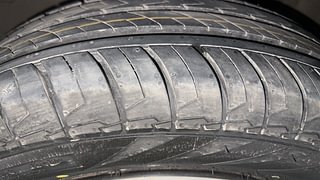 Used 2015 Honda Mobilio [2014-2017] S Petrol Petrol Manual tyres LEFT FRONT TYRE TREAD VIEW