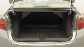 Used 2015 Honda City [2014-2017] V Petrol Manual interior DICKY INSIDE VIEW