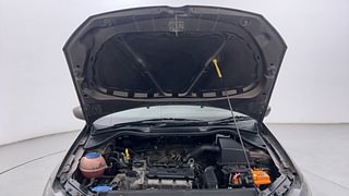 Used 2016 Volkswagen Polo [2015-2019] Comfortline 1.2L (P) Petrol Manual engine ENGINE & BONNET OPEN FRONT VIEW