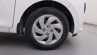 Used 2020 Hyundai New Santro 1.1 Sportz AMT Petrol Automatic tyres RIGHT FRONT TYRE RIM VIEW