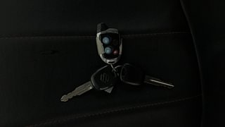 Used 2014 Maruti Suzuki Alto 800 [2012-2016] Lxi Petrol Manual extra CAR KEY VIEW