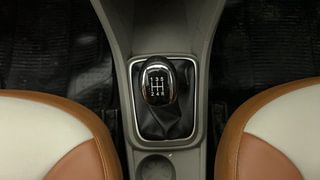 Used 2016 Tata Tiago [2016-2020] XZ CNG (Outside Fitted) Petrol+cng Manual interior GEAR  KNOB VIEW