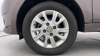 Used 2018 Tata Tiago [2016-2020] Revotron XZA AMT Petrol Automatic tyres LEFT FRONT TYRE RIM VIEW