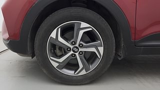 Used 2018 Hyundai Creta [2018-2020] 1.6 SX OPT VTVT Petrol Manual tyres LEFT FRONT TYRE RIM VIEW