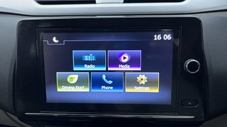 Used 2019 Renault Triber RXZ Petrol Manual top_features Integrated (in-dash) music system