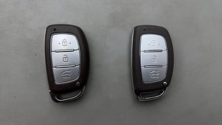 Used 2018 Hyundai Creta [2018-2020] 1.6 SX OPT VTVT Petrol Manual extra CAR KEY VIEW