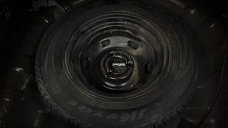 Used 2019 Renault Kwid [2015-2019] RXL Petrol Manual tyres SPARE TYRE VIEW