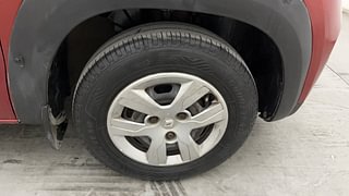 Used 2016 Renault Kwid [2015-2019] RXT Petrol Manual tyres RIGHT FRONT TYRE RIM VIEW