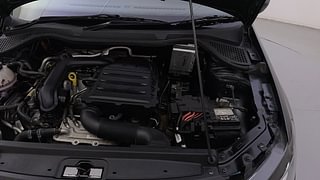 Used 2022 Volkswagen Vento Highline 1.0L TSI Petrol Manual engine ENGINE LEFT SIDE HINGE & APRON VIEW