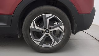 Used 2018 Hyundai Creta [2018-2020] 1.6 SX OPT VTVT Petrol Manual tyres LEFT REAR TYRE RIM VIEW