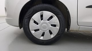 Used 2016 Maruti Suzuki Celerio VXI Petrol Manual tyres LEFT FRONT TYRE RIM VIEW