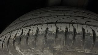 Used 2019 Skoda Octavia [2017-2019] 1.4 TSI MT Style Petrol Manual tyres RIGHT REAR TYRE TREAD VIEW